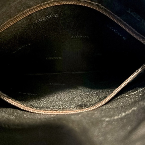 Vintage Loewe Senda Orange Pebbled Leather Logo Embossed Crossbody Bag - Picture 12 of 13